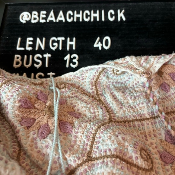 Yibel Embroidered Boho Halter Neck Babydoll Dress Women’s XSmall Ivory Blue Pink - Picture 6 of 6